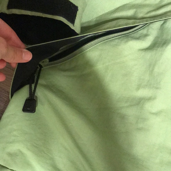 ❄️lime green ski jacket w/ accessories - Picture 7 of 15